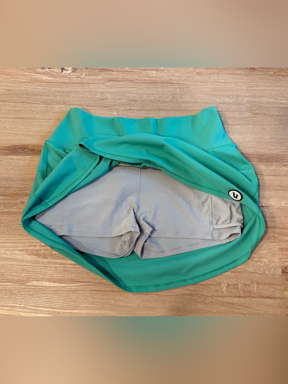 Vuori Volley Skirt - Size M Green - Picture 4 of 6